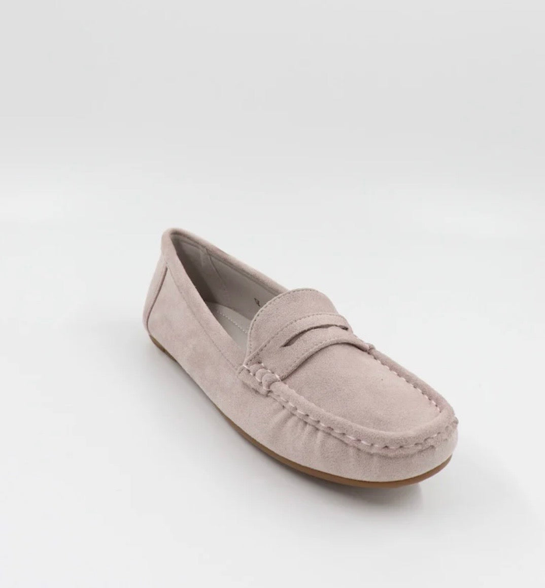 Celeste Loafer