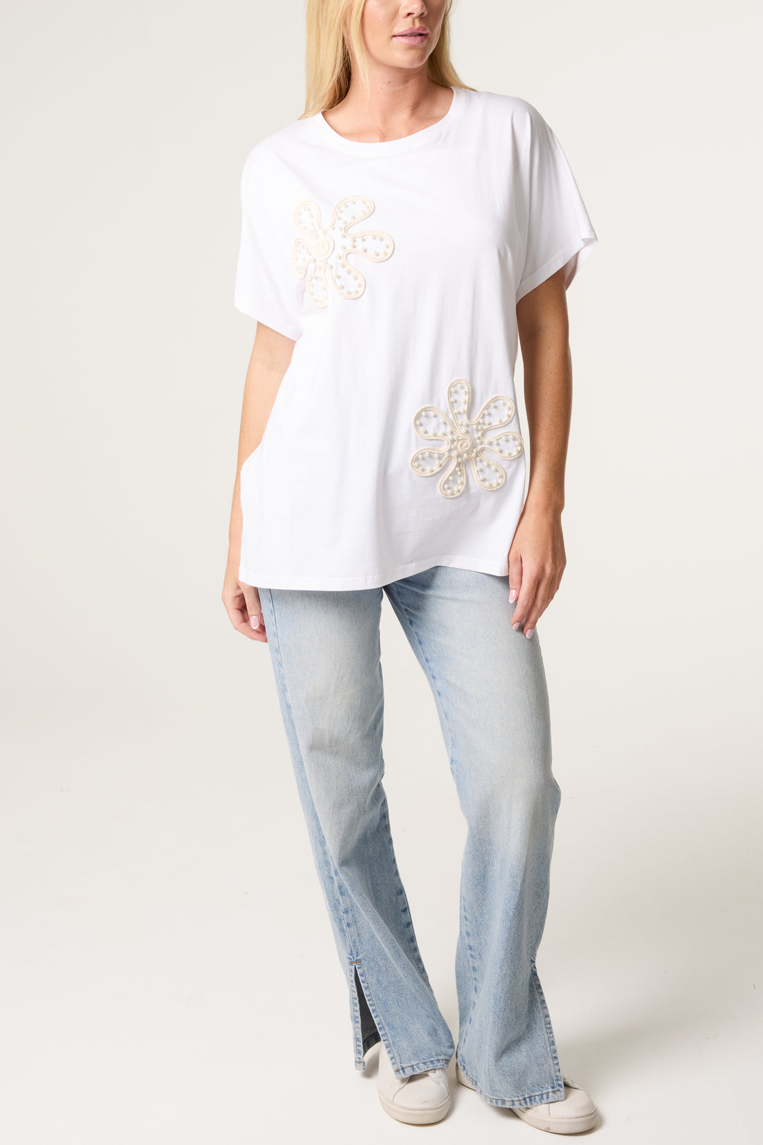 Flora Embellished & Embroidered T‑Shirt – Ivory