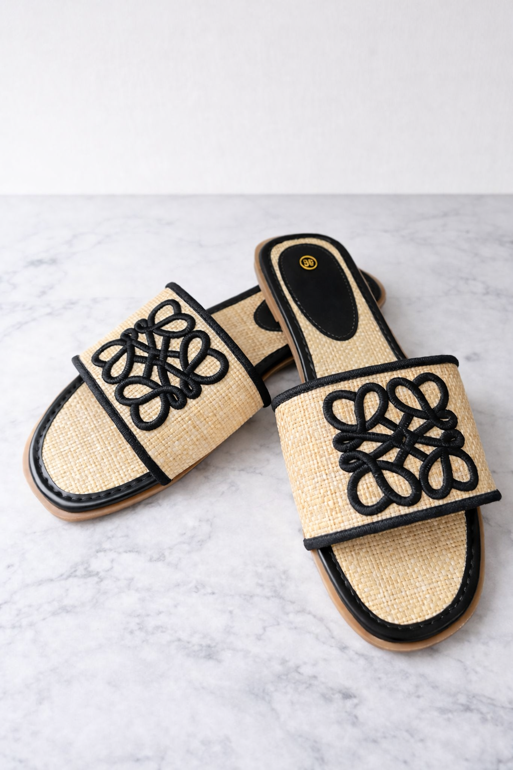 🖤🤎🤍🧡 Woven Appliqué Slide Sandals