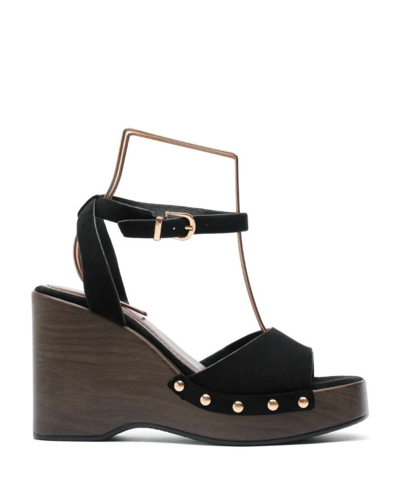 Zara wedge Sandal