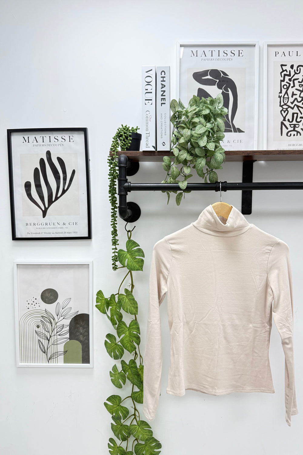 ✨ Polly High Neck Top