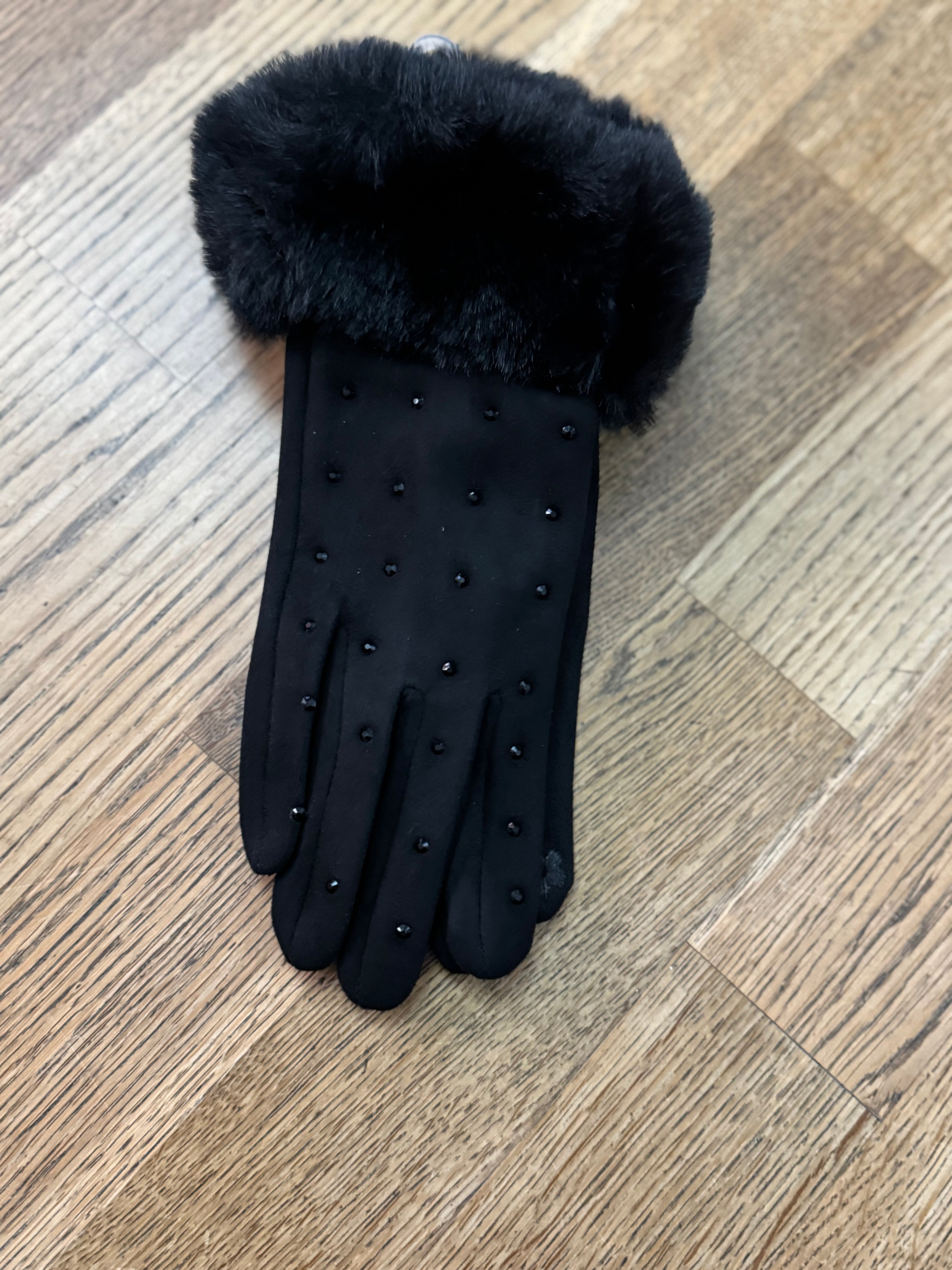 Dusk Dazzle: Diamanté Faux Suede Gloves