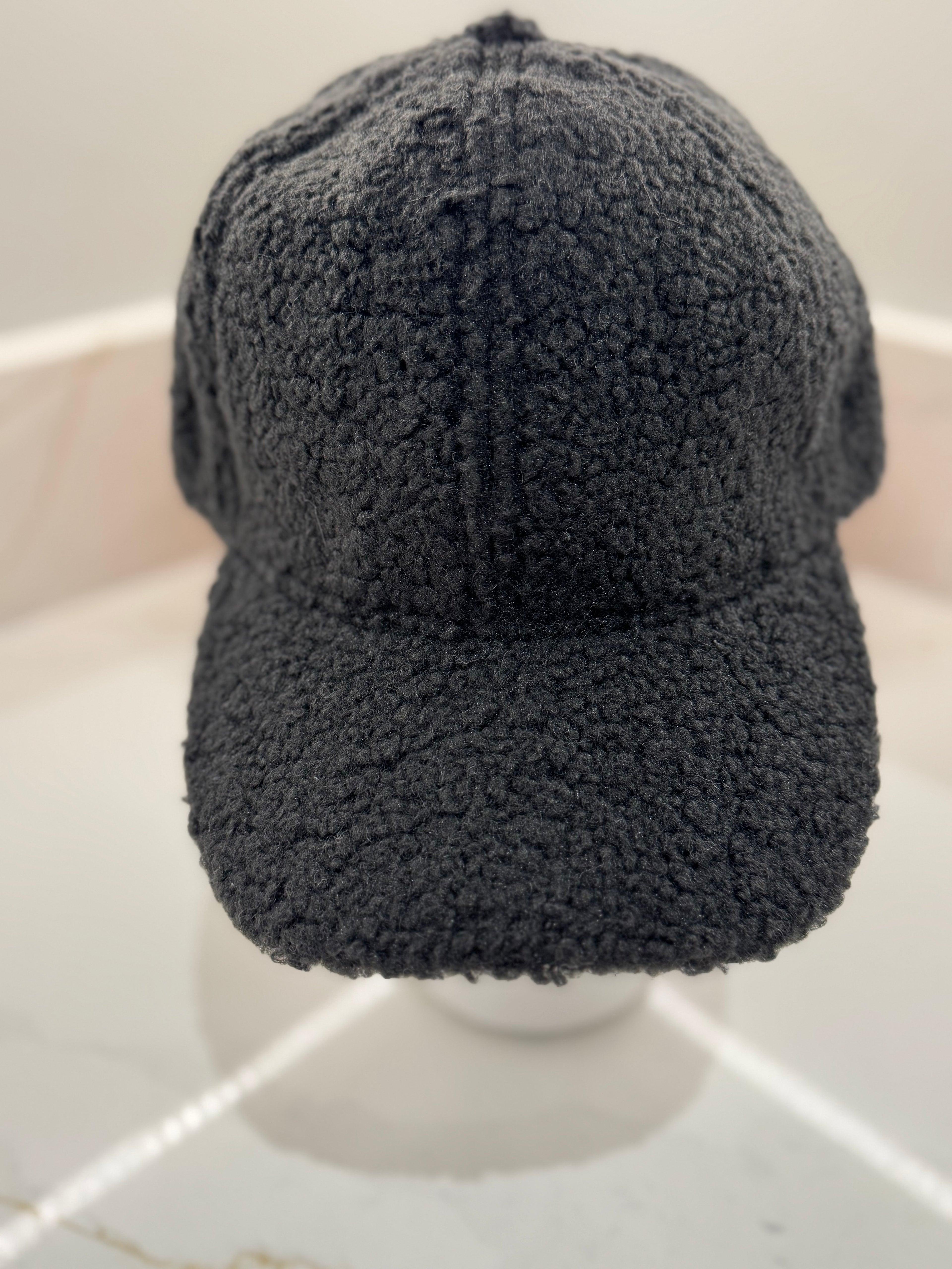 Boucle Breeze Cap