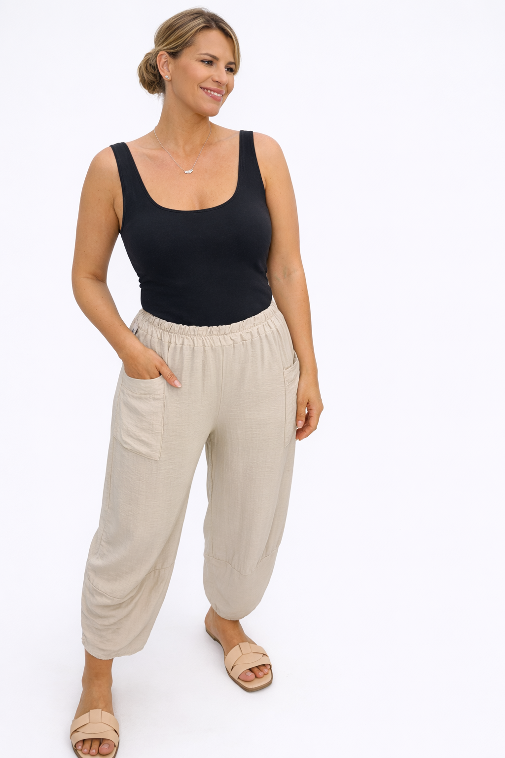 Betsy Carrot Leg Trousers 💫