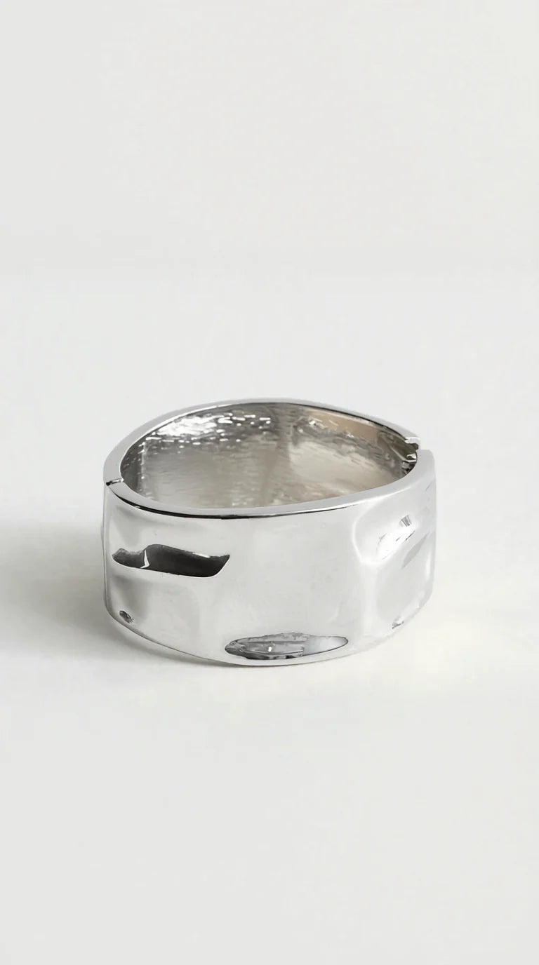 Sculpted Radiance Bracelet