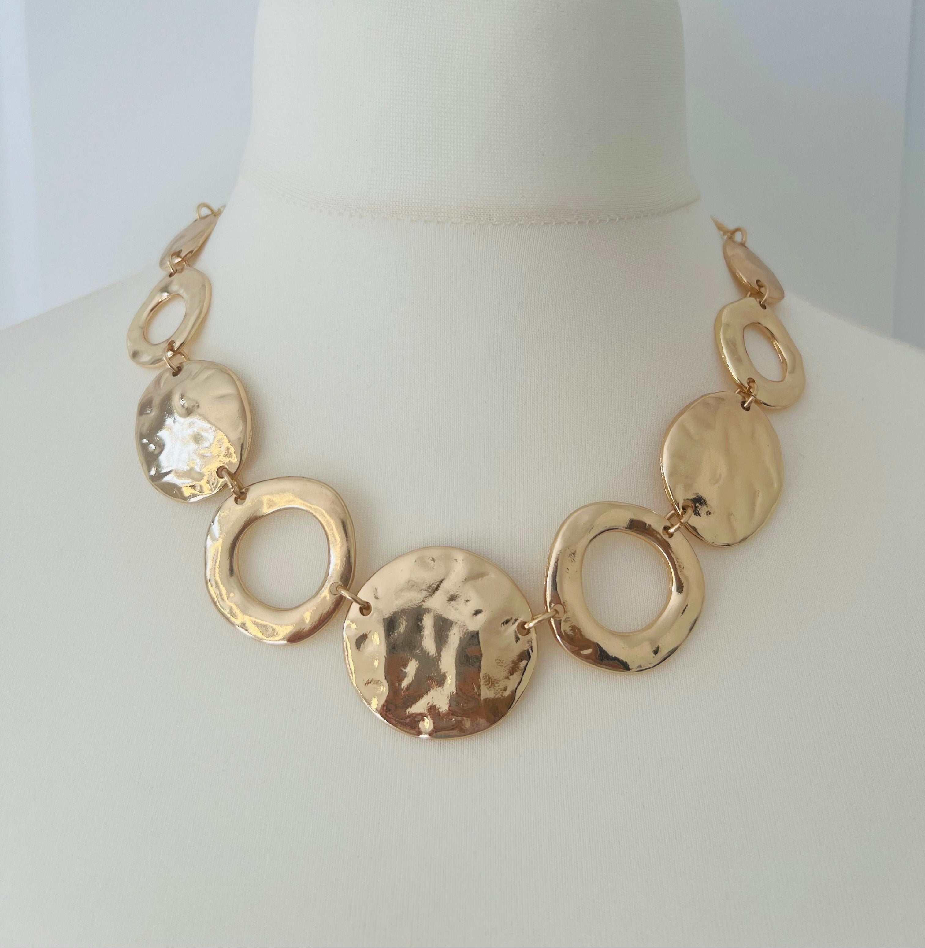 The Solaris Disc Necklace