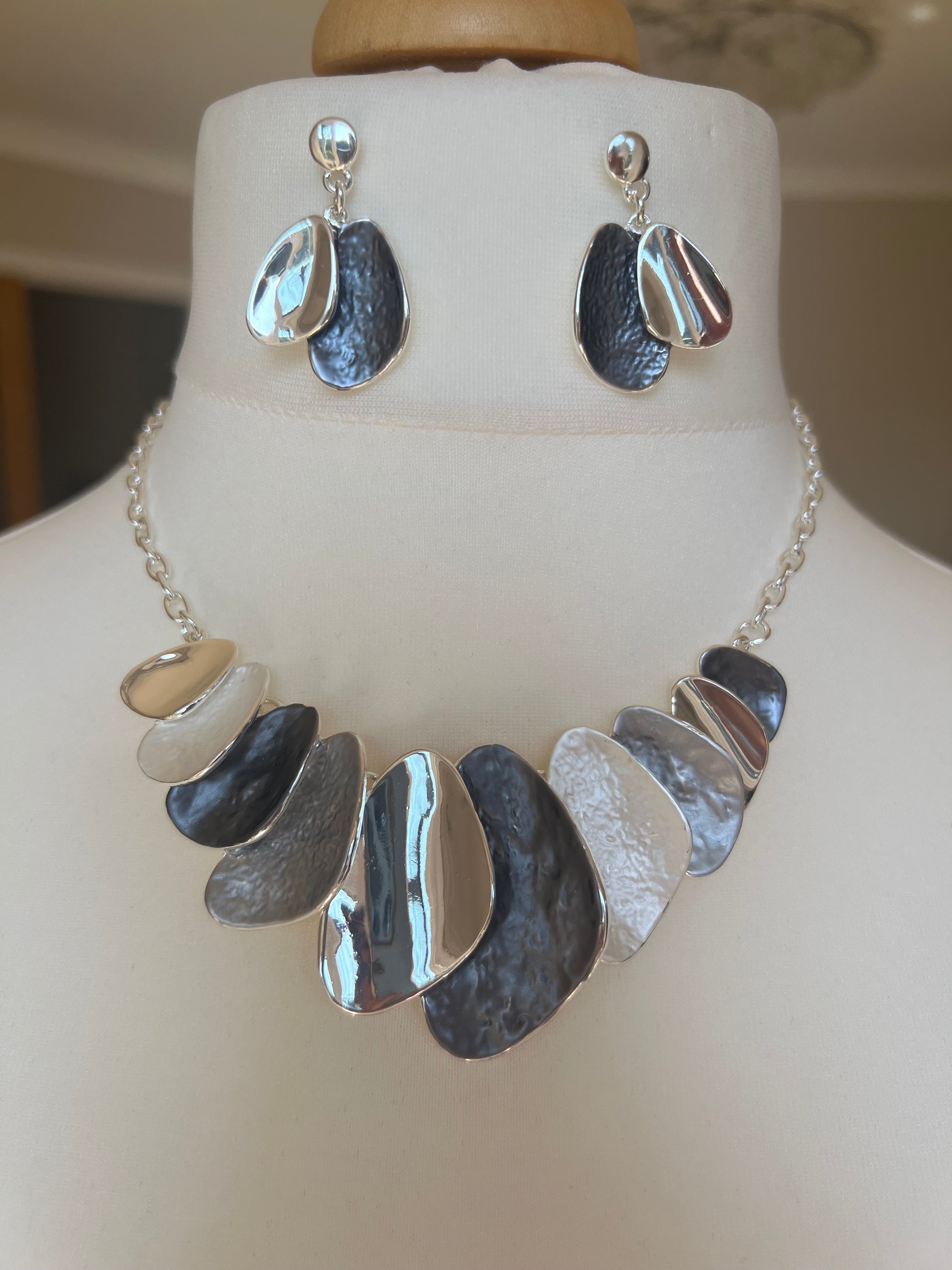 The Eclipse Duo Set