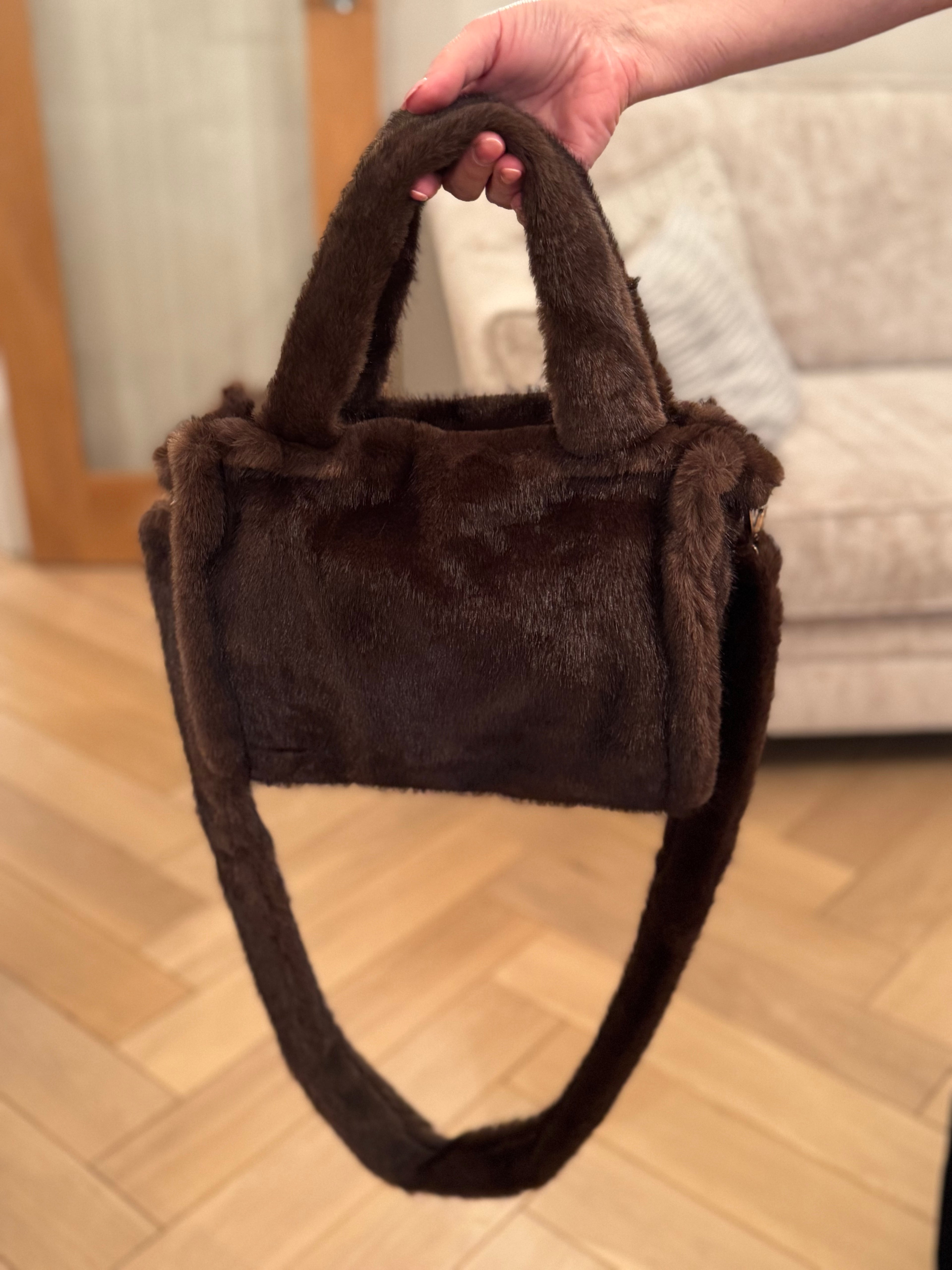 Whisperfluff Crossbody