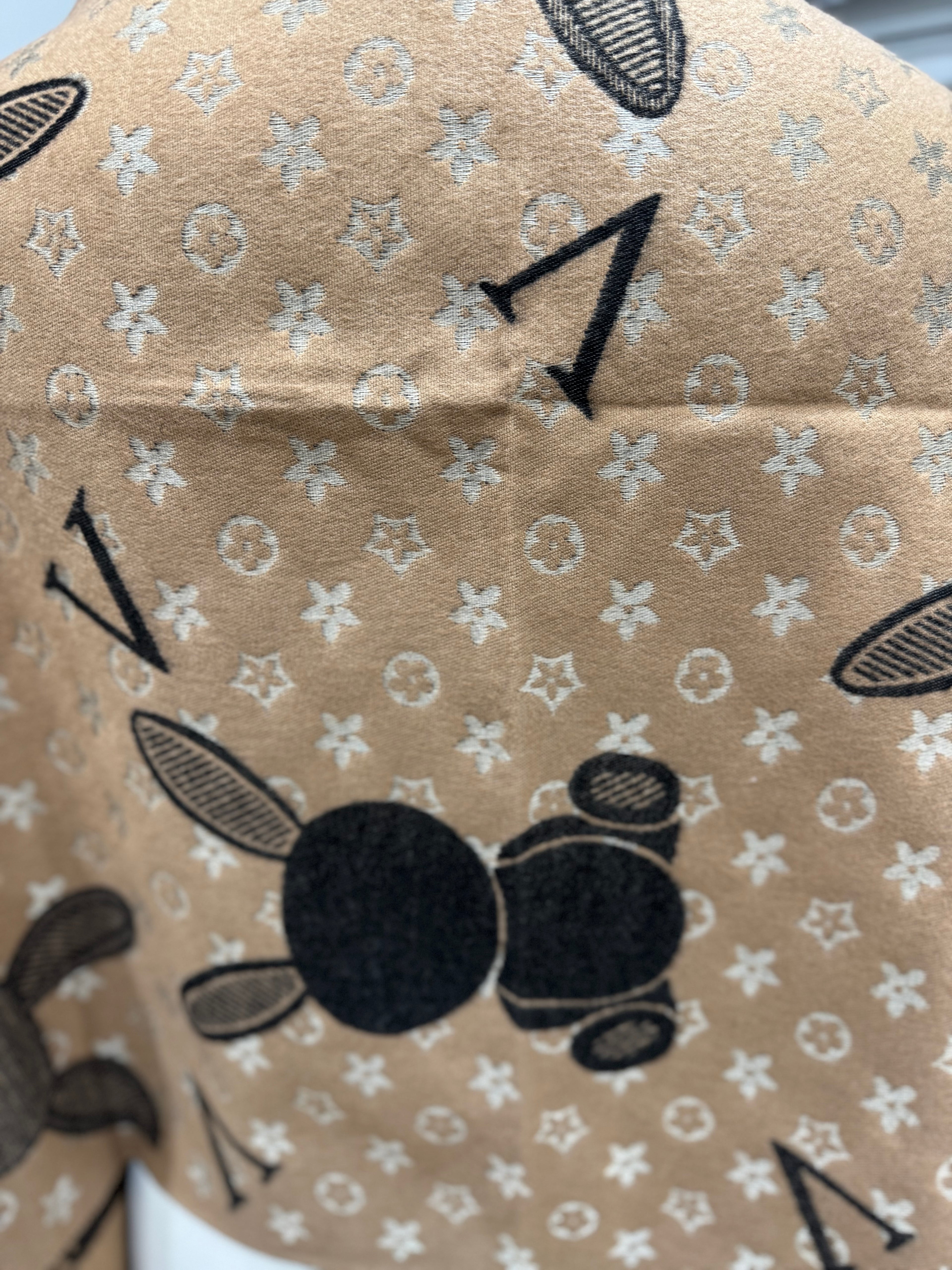 Louis the Bunny Scarf